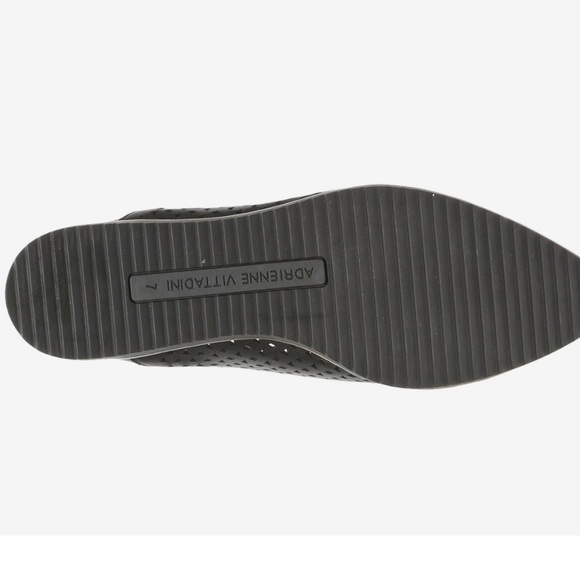 ADRIENNE VITTADINI Linear Loafer,
Black - Picture 3 of 9